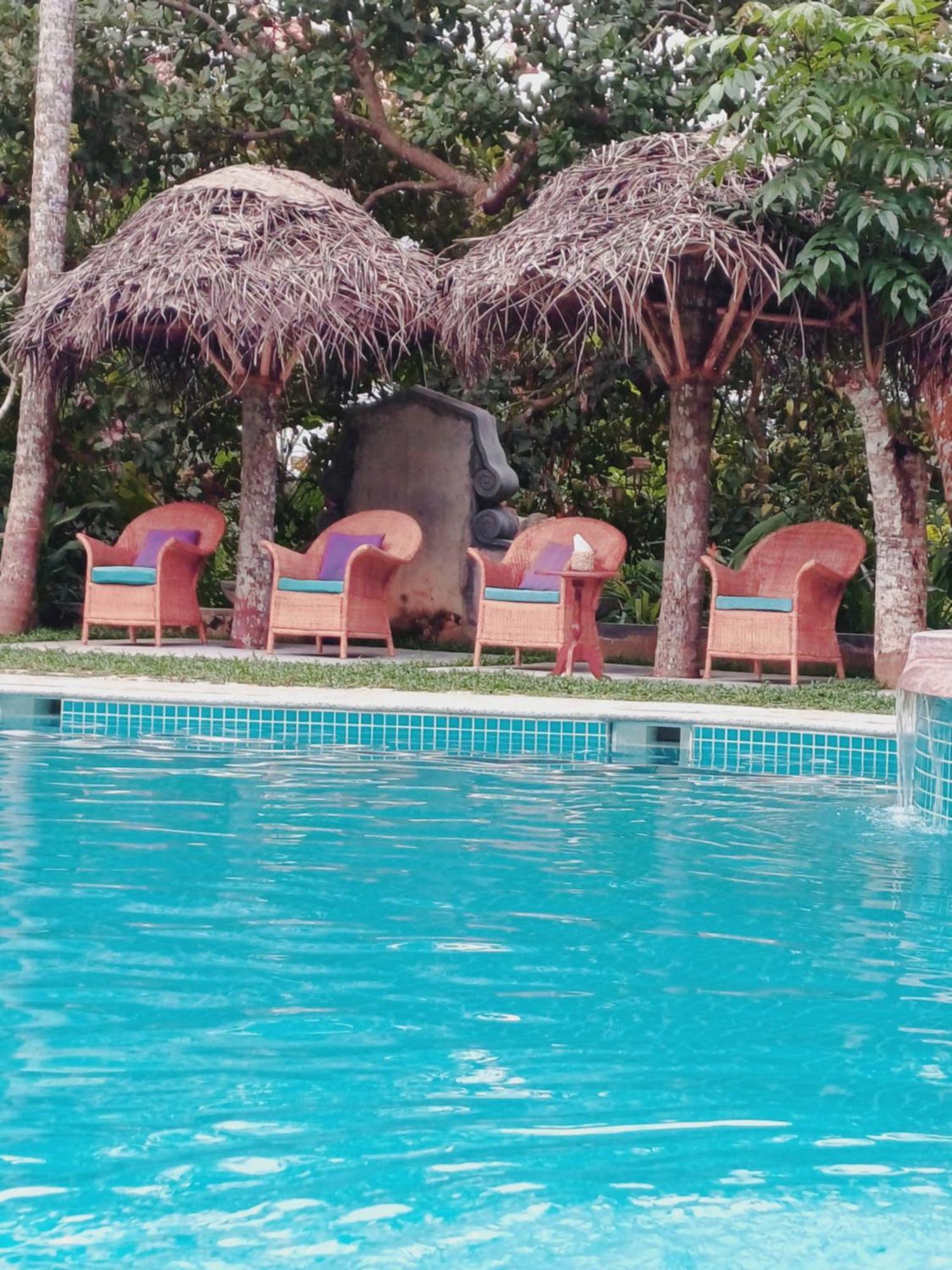 Marari Beach Bungalow Resort Alleppey Mararikulam Buitenkant foto