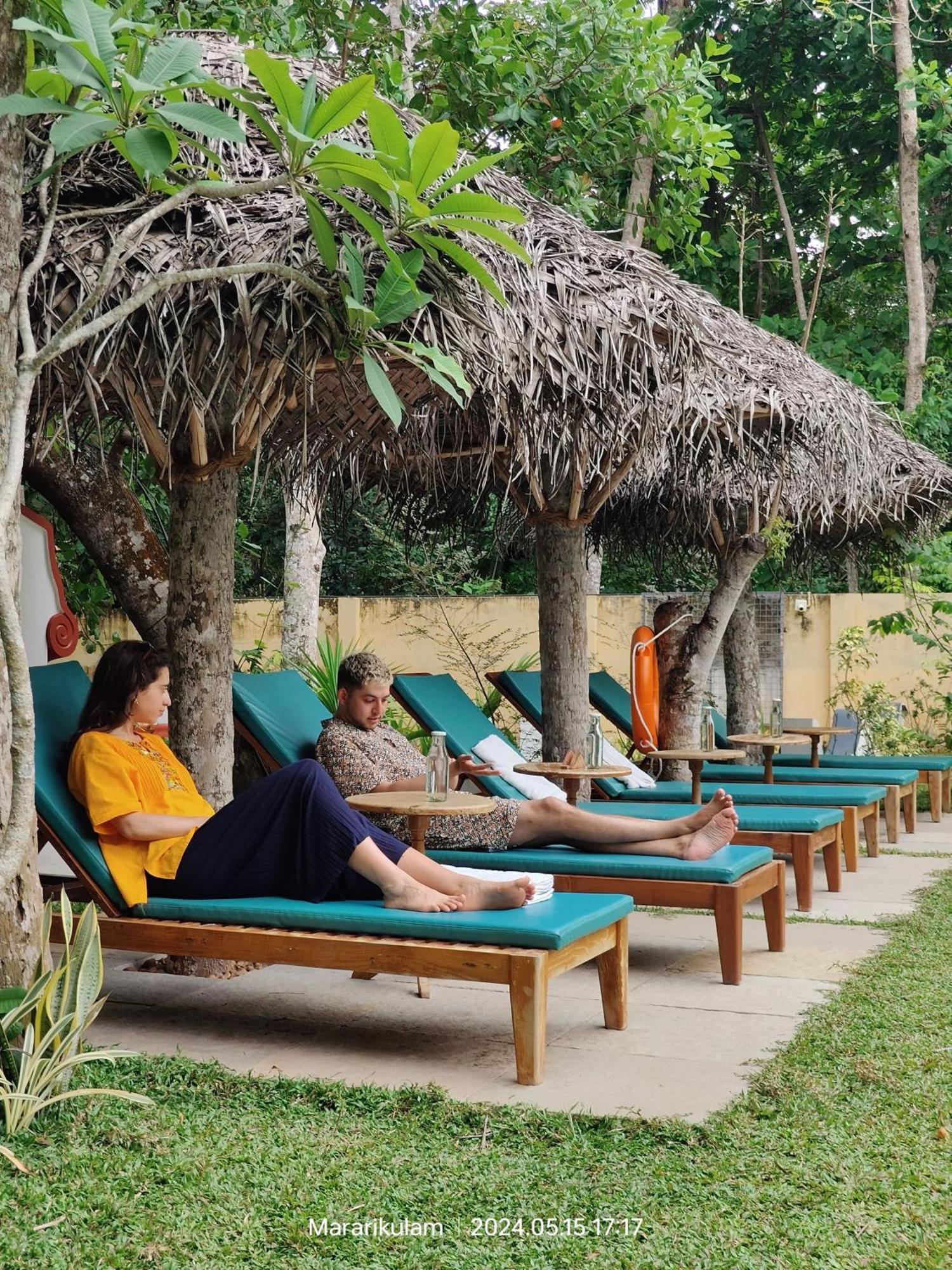Marari Beach Bungalow Resort Alleppey Mararikulam Buitenkant foto